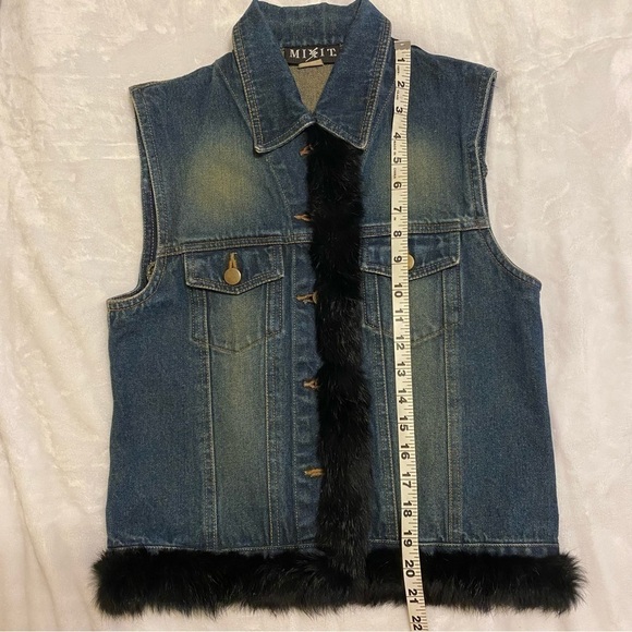 MIX It | Denim Sleeveless Vest w/ Rabbit Fur Trim | Size: Medium - Picture 7 of 9